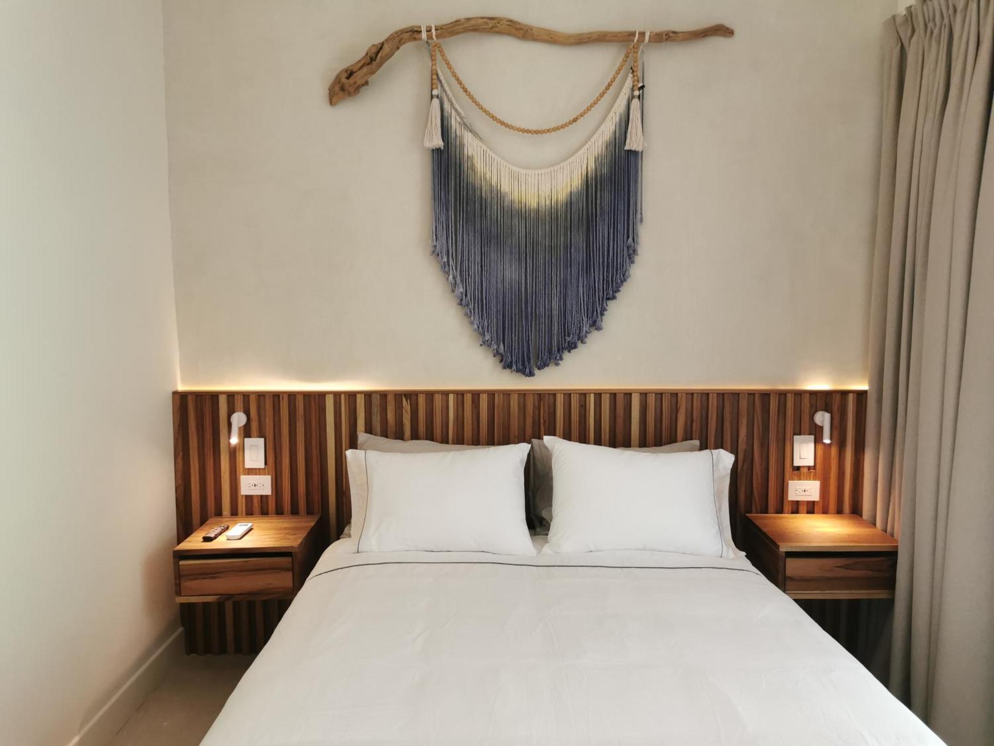 Casa Luna - Private Suites With Ocean View, Pool, Ac, Wifi Playa Santa Teresa  Экстерьер фото